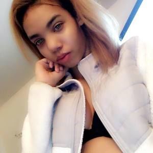 Meet your Posher, Brandy